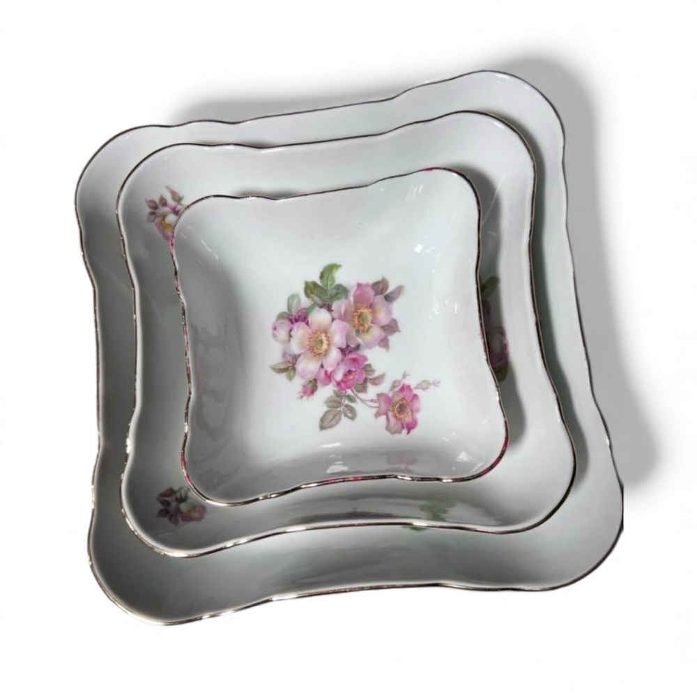 Vintage Schumann Arzberg Bavaria “Wild Rose” Pattern Square Bowls, Mid 1900’s